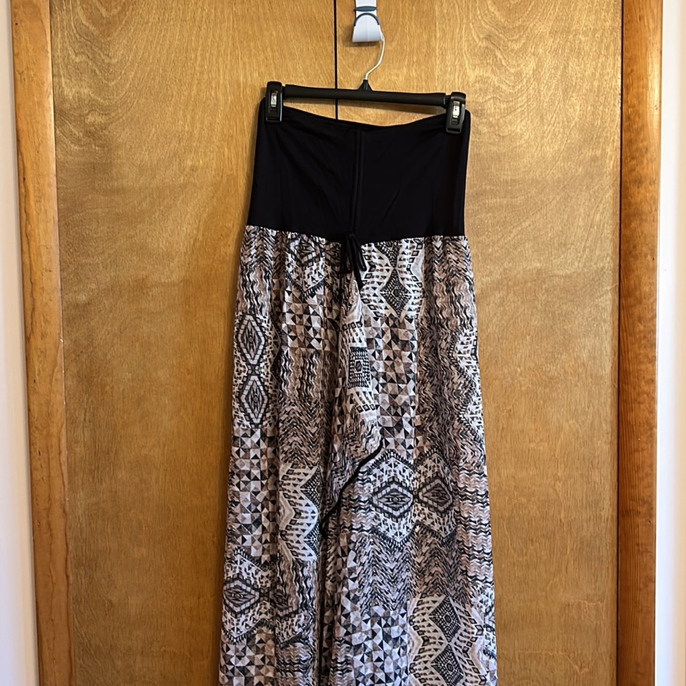 Black and Brown Patterned Maxi Dress Size M - Picture 6 of 6